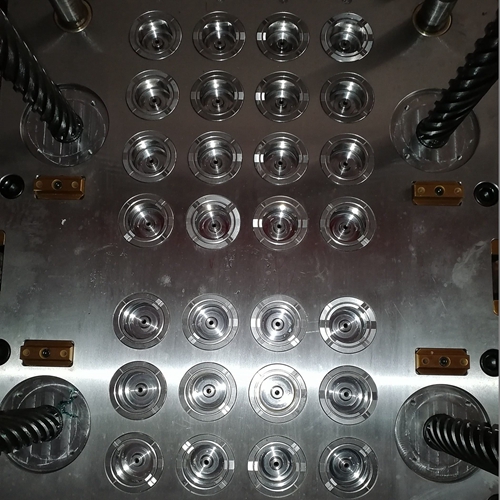 pumd dispenser 33 410 closure molds toolings emulsion foam pump aerosol valve caps moulds 03.jpg